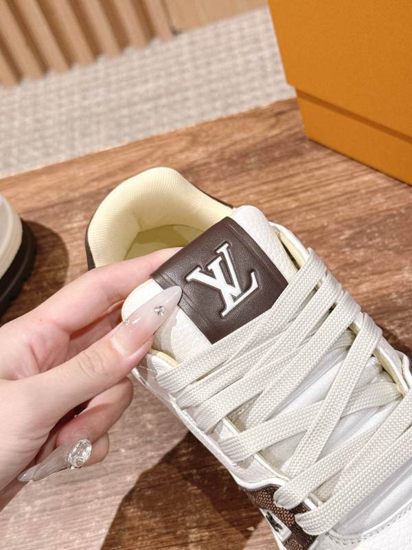 LV 0061
