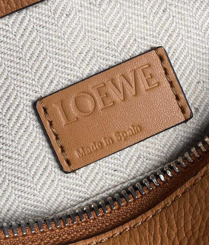 LOEWE 0827