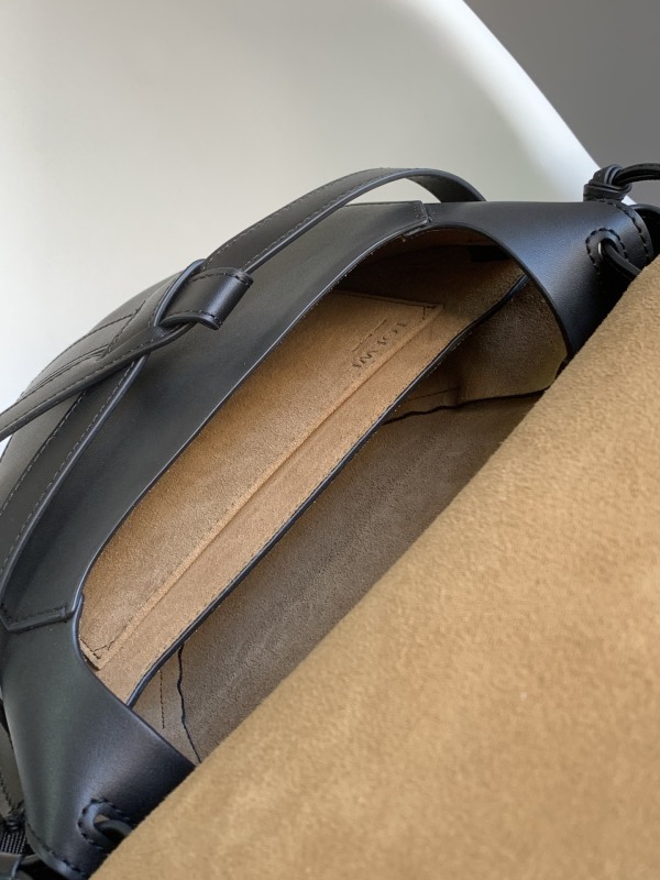 LOEWE 0424