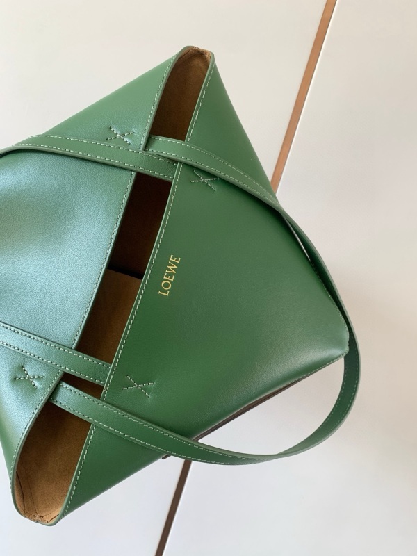 LOEWE 0835