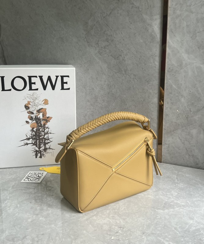 LOEWE 0795