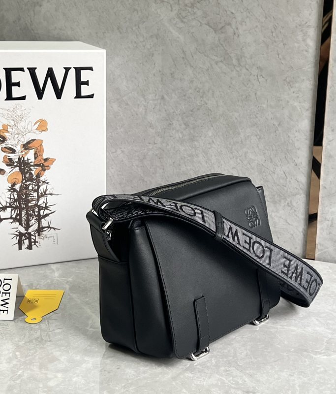LOEWE 0819