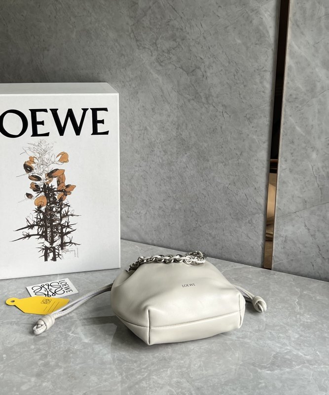 LOEWE 0008