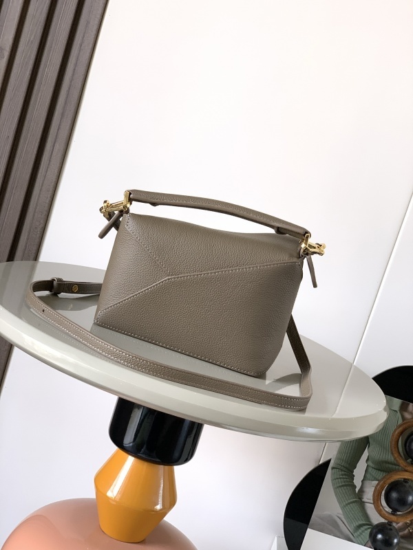 LOEWE 0435