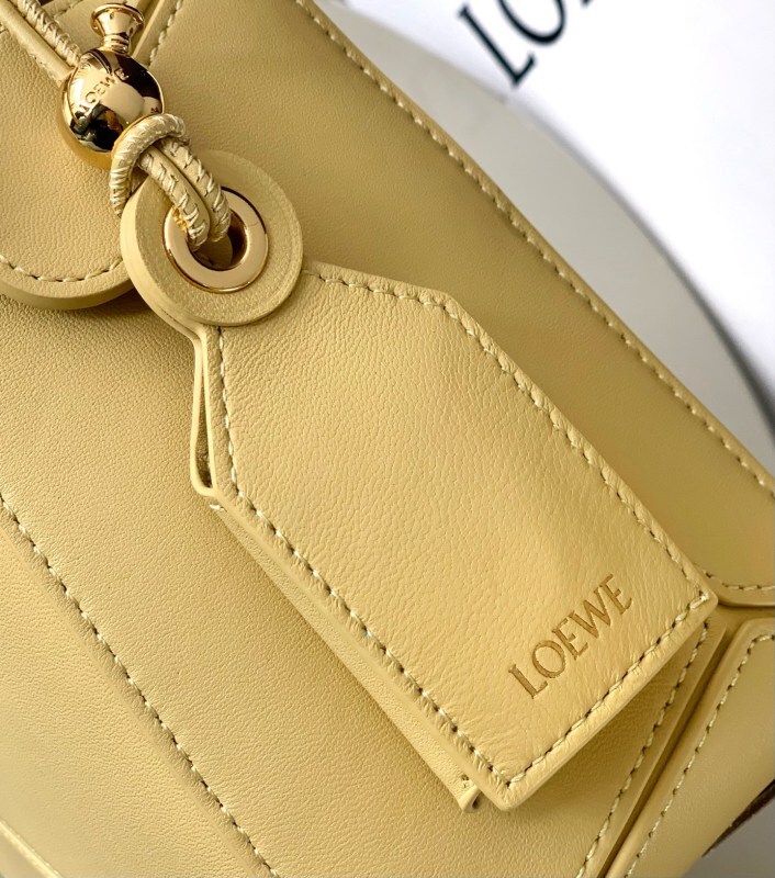 LOEWE 0899