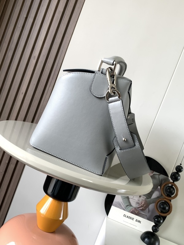 LOEWE 0306
