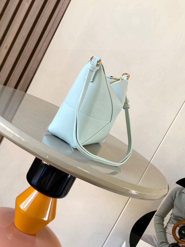 LOEWE 0446