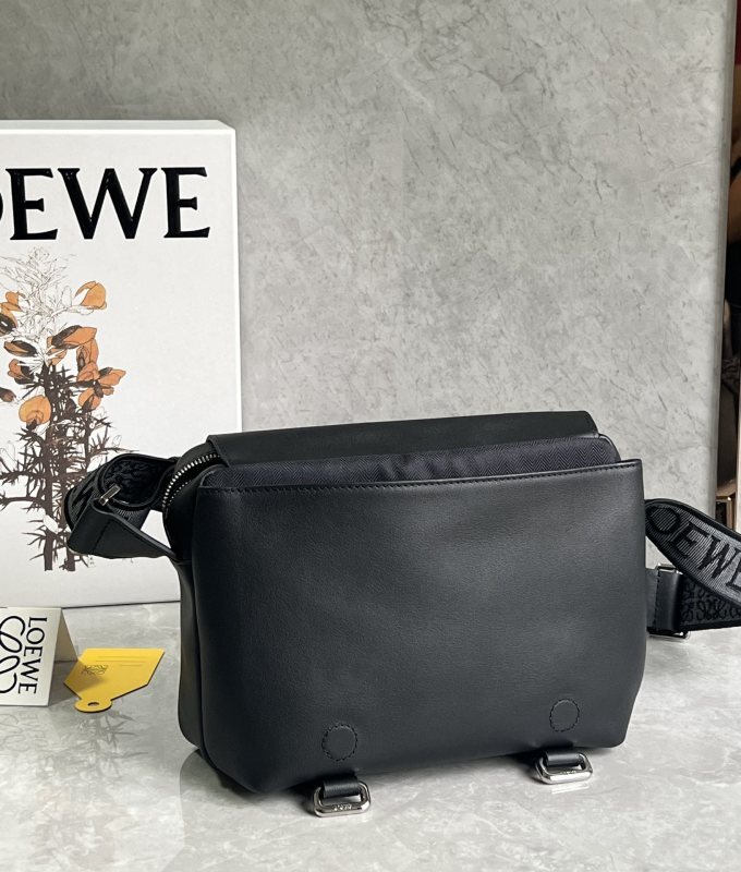 LOEWE 0819