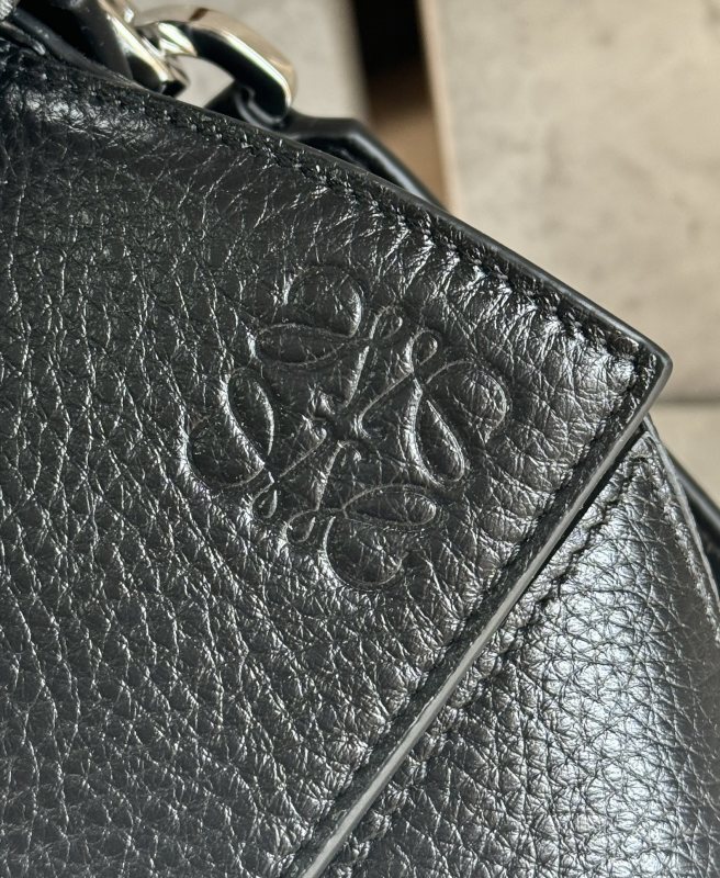 LOEWE 0817