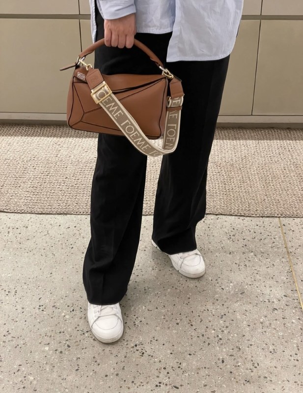 LOEWE 0733