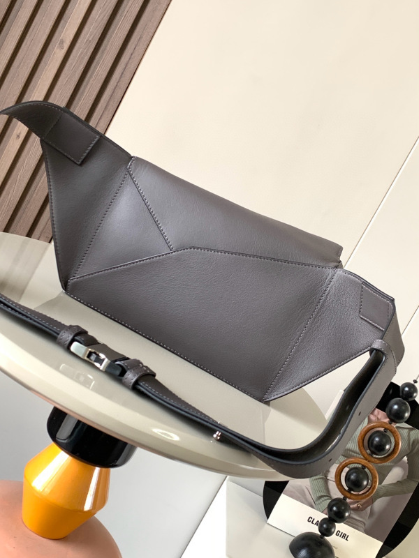 LOEWE 0890