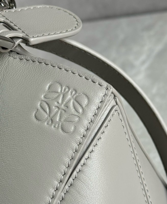 LOEWE 0054