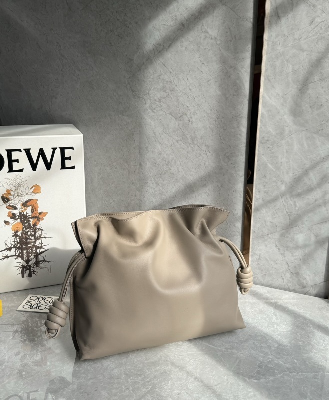 LOEWE 0686