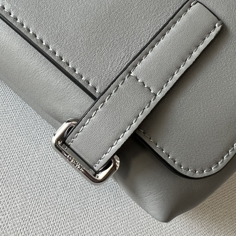 LOEWE 0596
