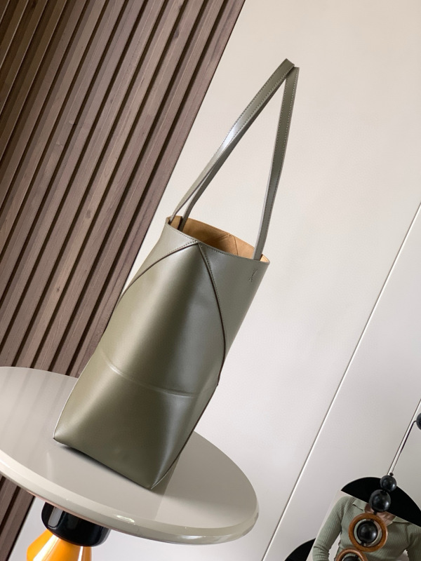 LOEWE 0831