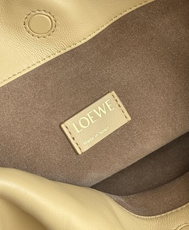 LOEWE 0015