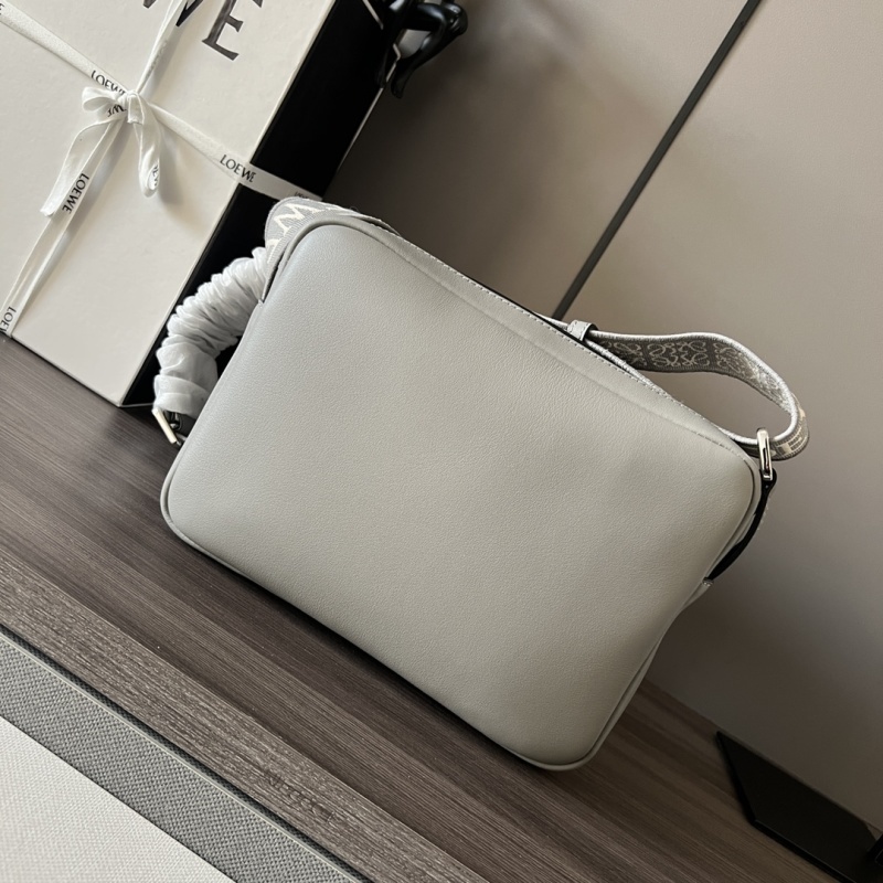 LOEWE 0596