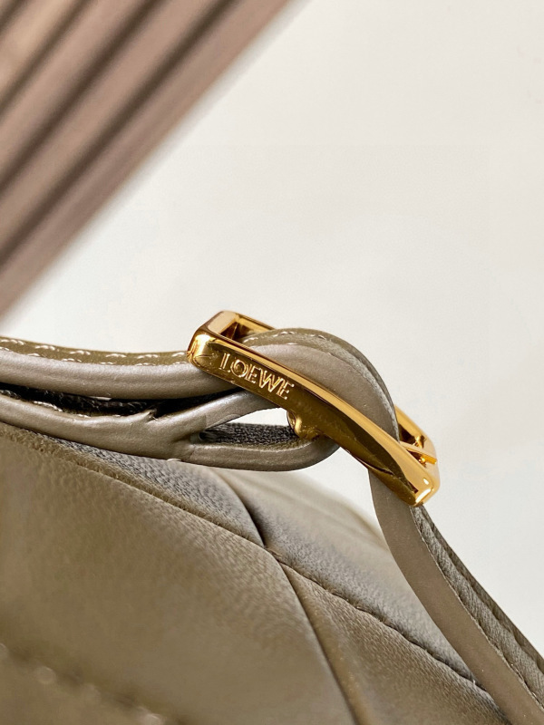 LOEWE 0447