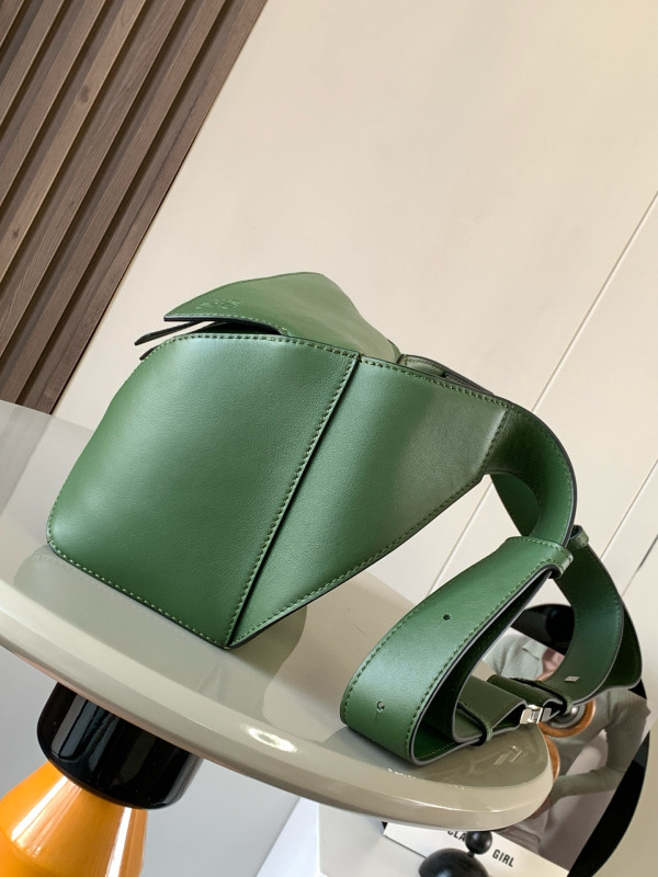LOEWE 0889