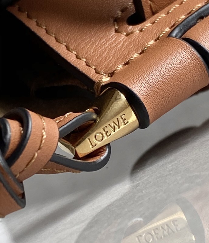 LOEWE 0704