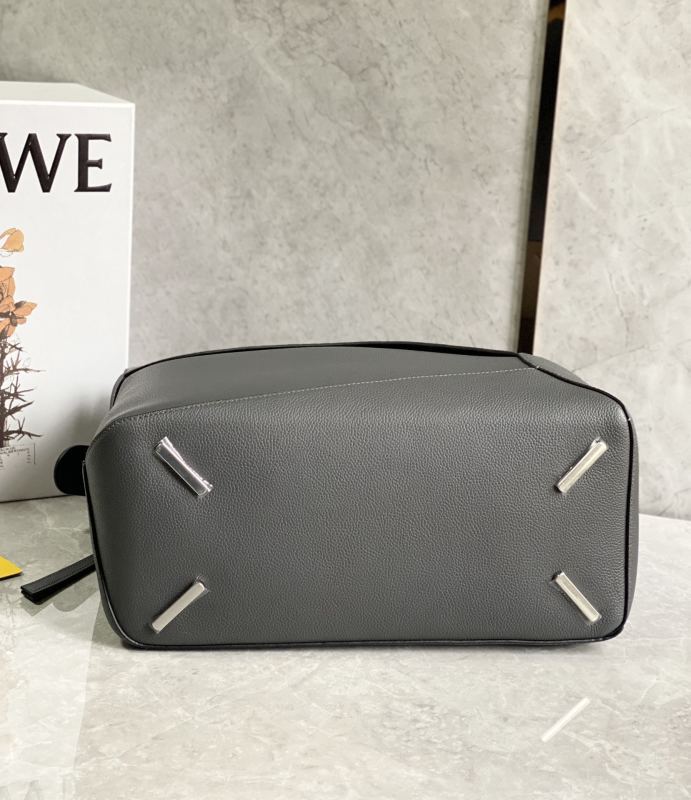 LOEWE 0749