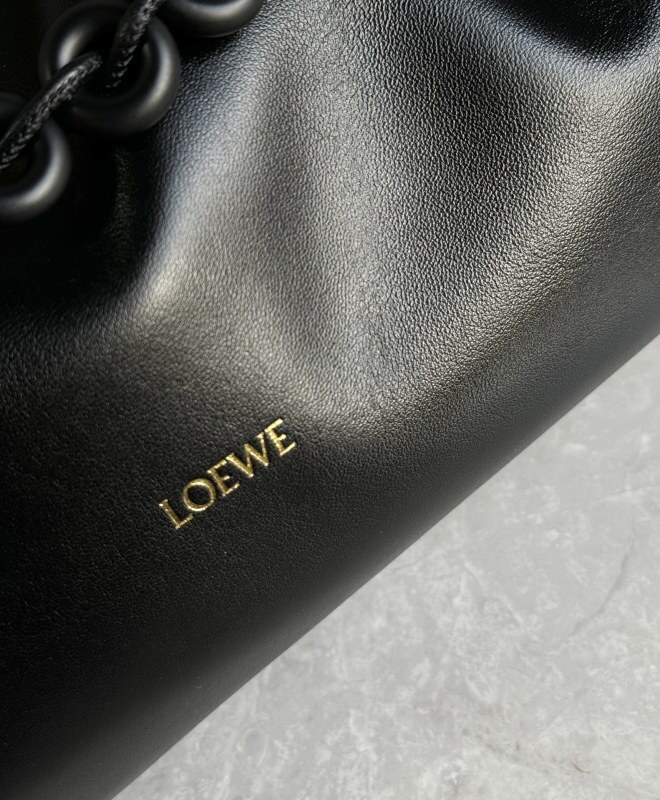 LOEWE 0235