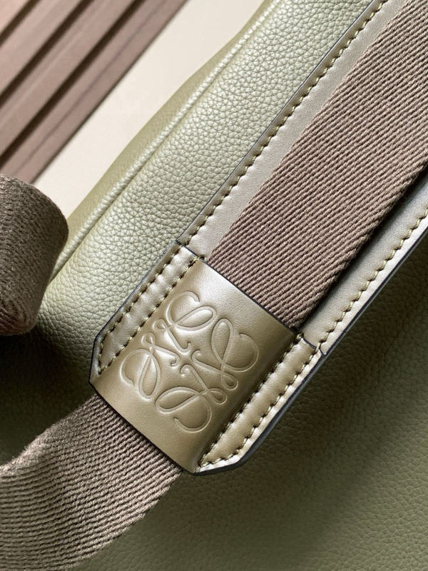 LOEWE 0168