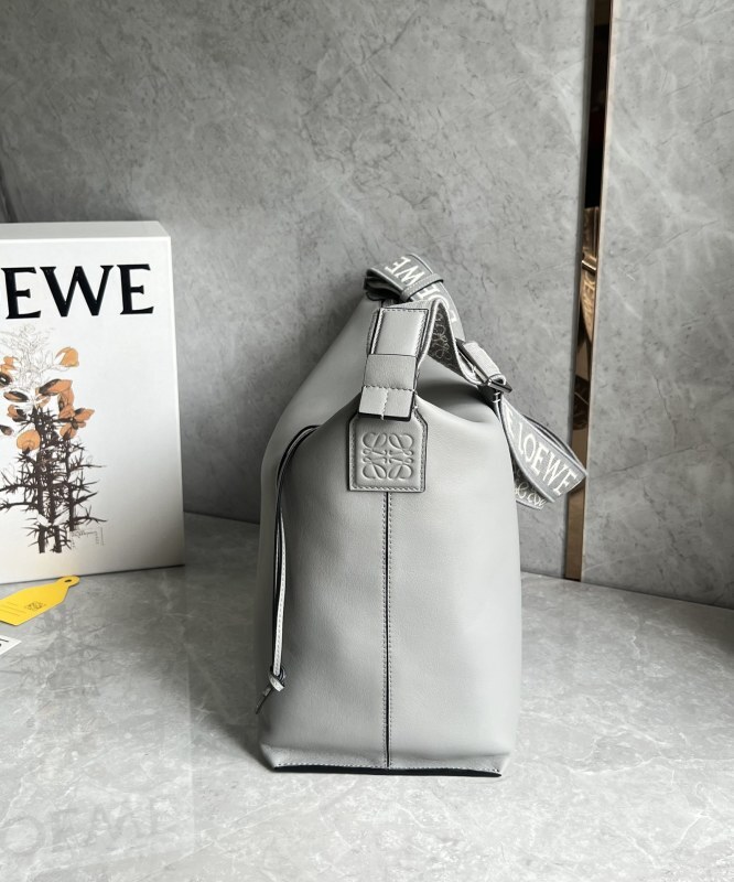 LOEWE 0784