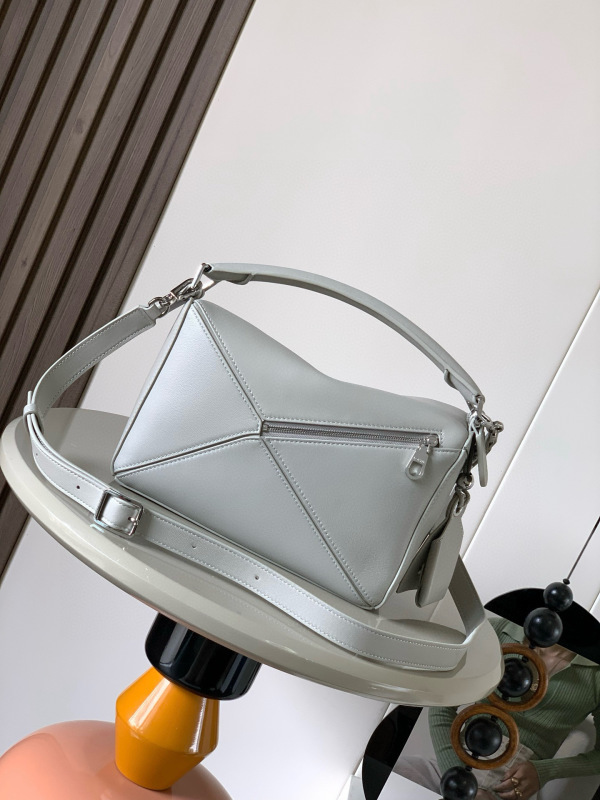 LOEWE 0158