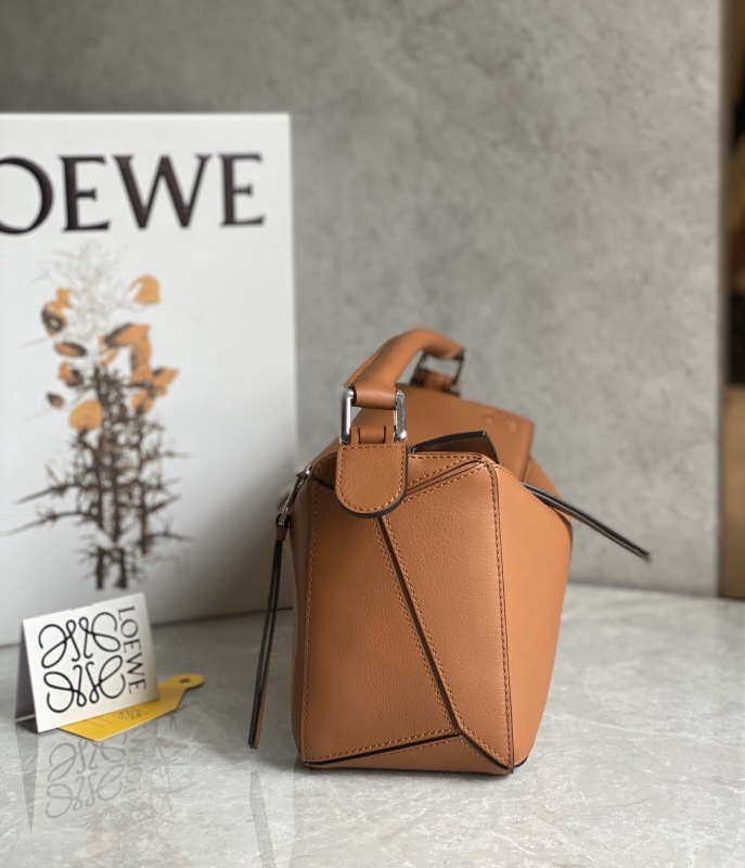 LOEWE 0256