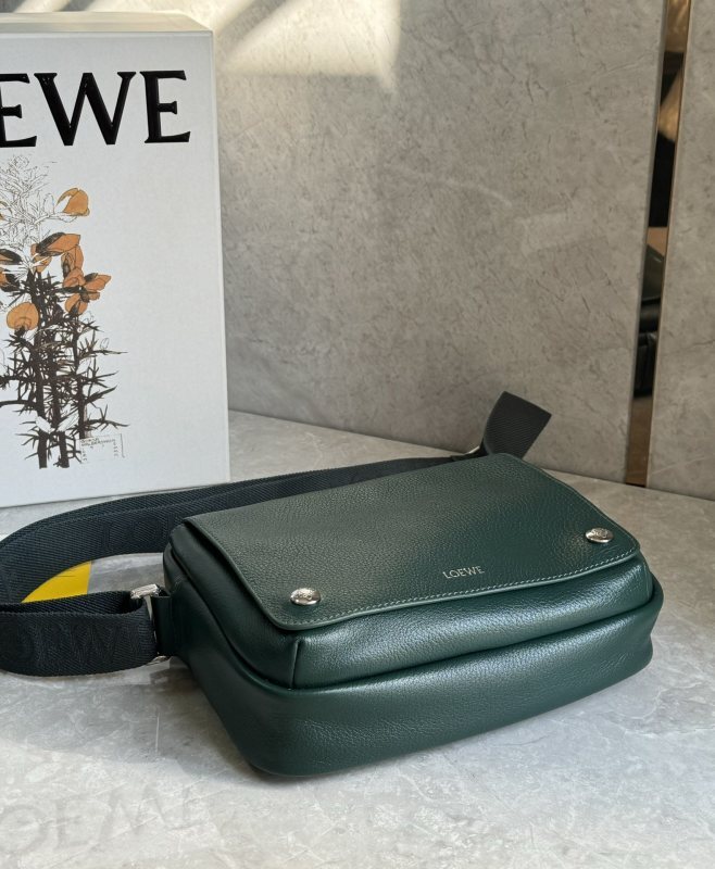 LOEWE 0823