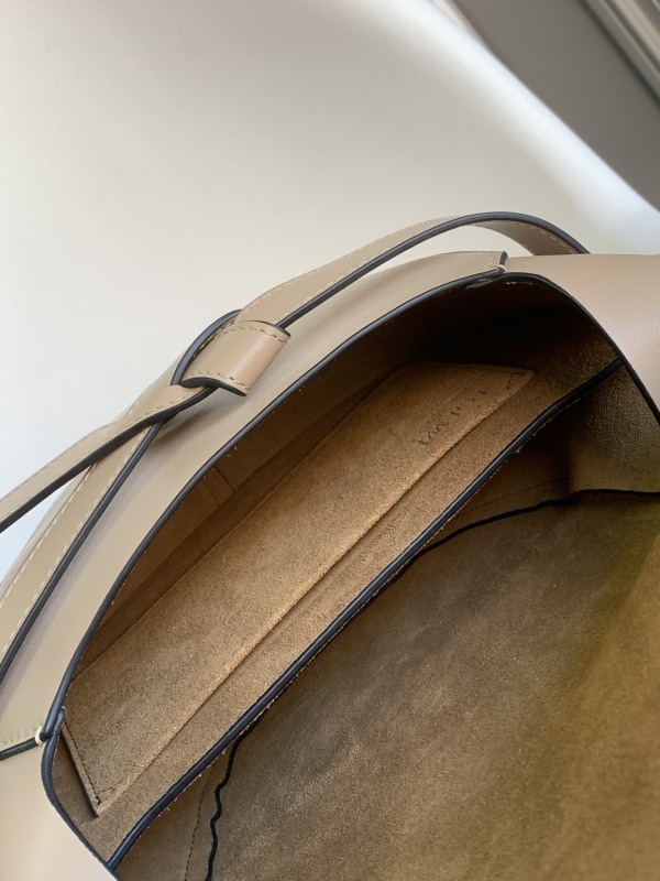 LOEWE 0422
