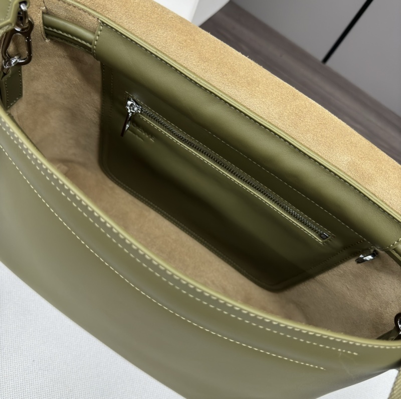 LOEWE 0512