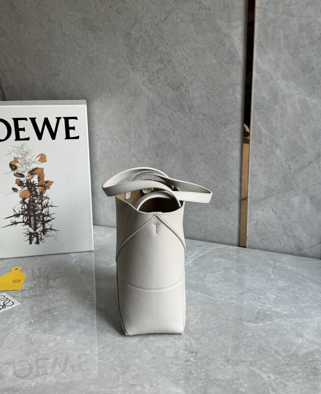 LOEWE 0050