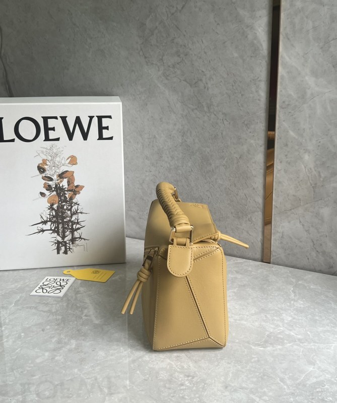 LOEWE 0795