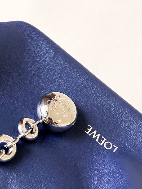 LOEWE 0277