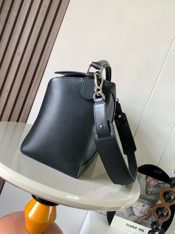 LOEWE 0145