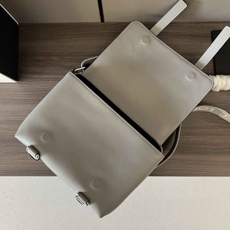 LOEWE 0596