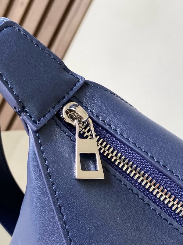 LOEWE 0857