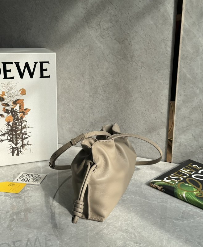 LOEWE 0685