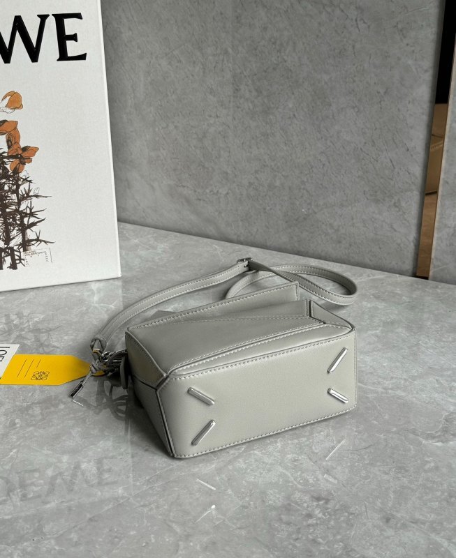 LOEWE 0076