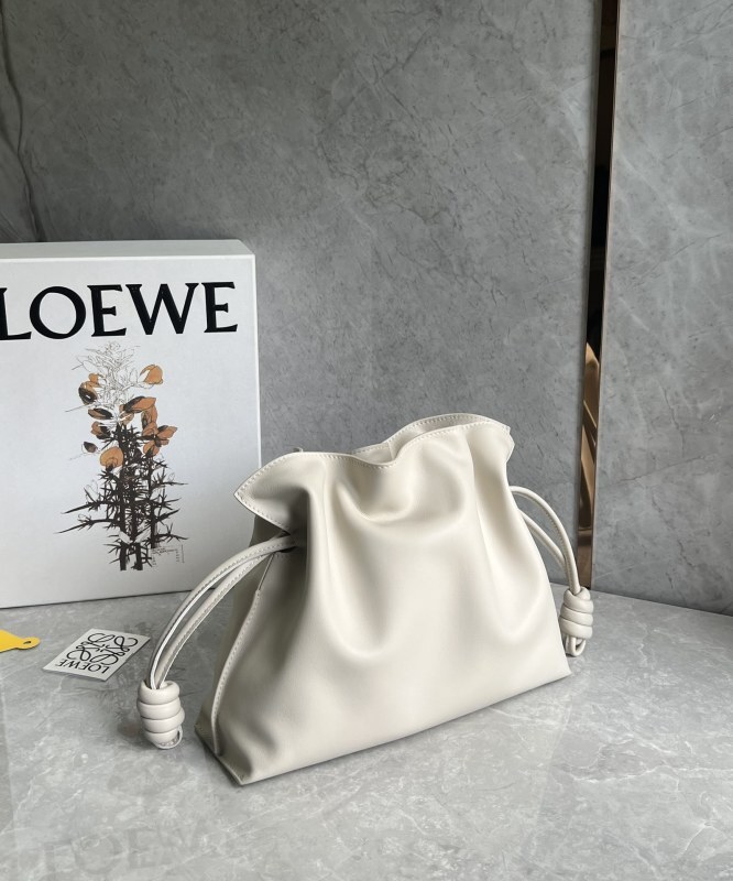 LOEWE 0674