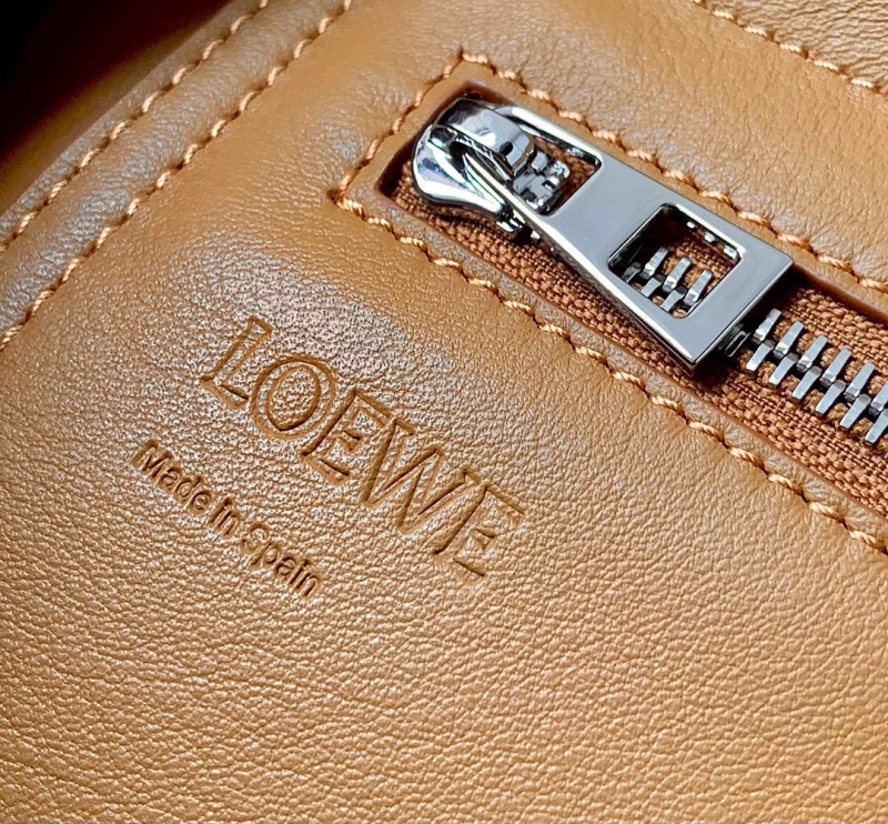 LOEWE 0896