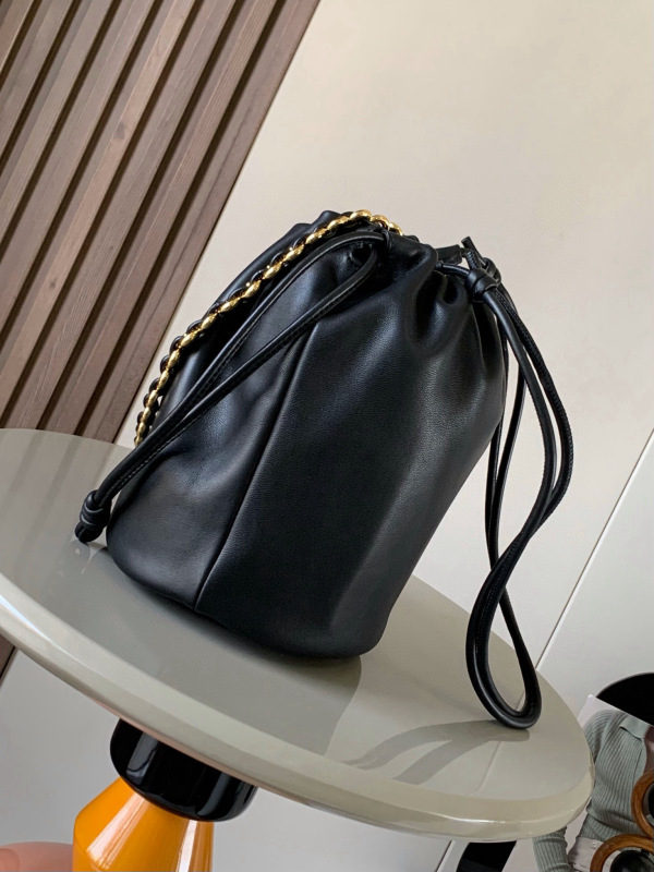 LOEWE 0869