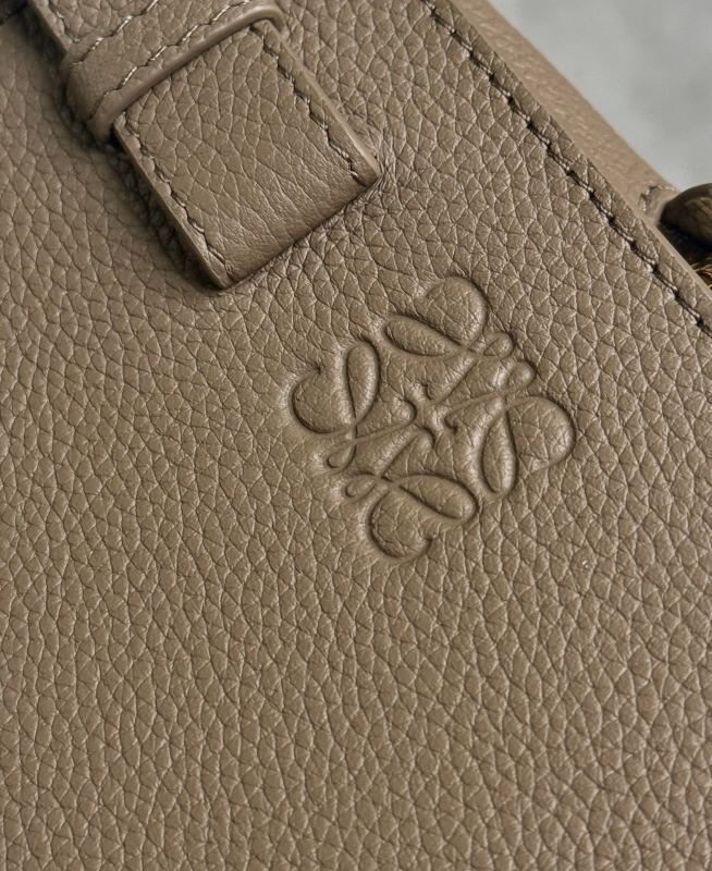 LOEWE 0649