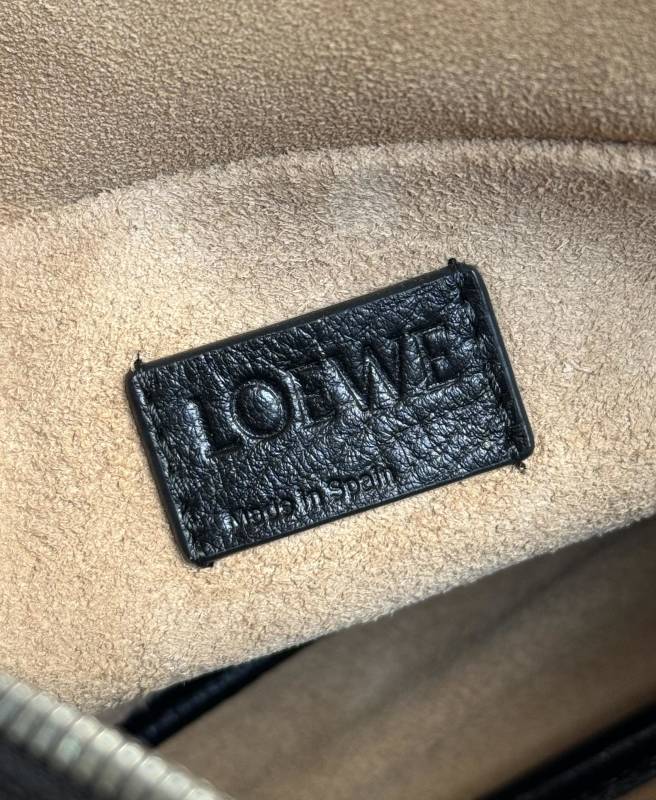 LOEWE 0824