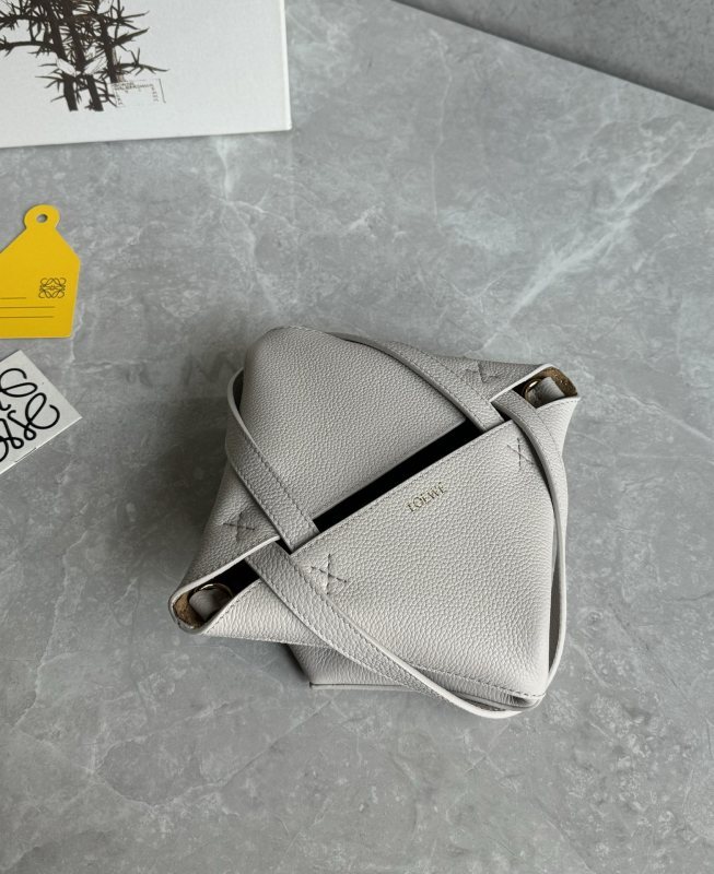 LOEWE 0050