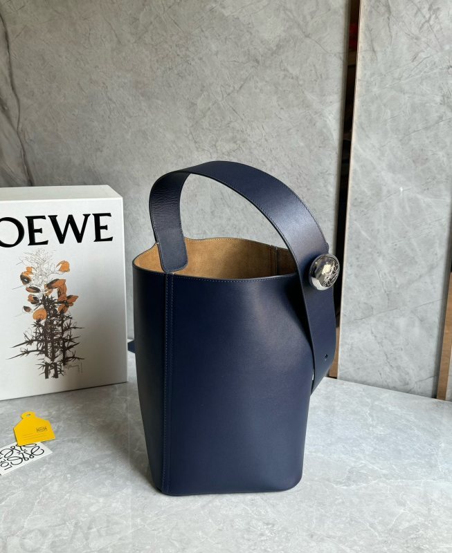 LOEWE 0026