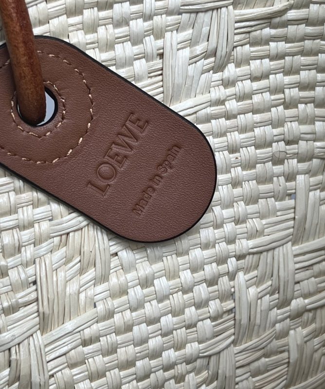 LOEWE 0025