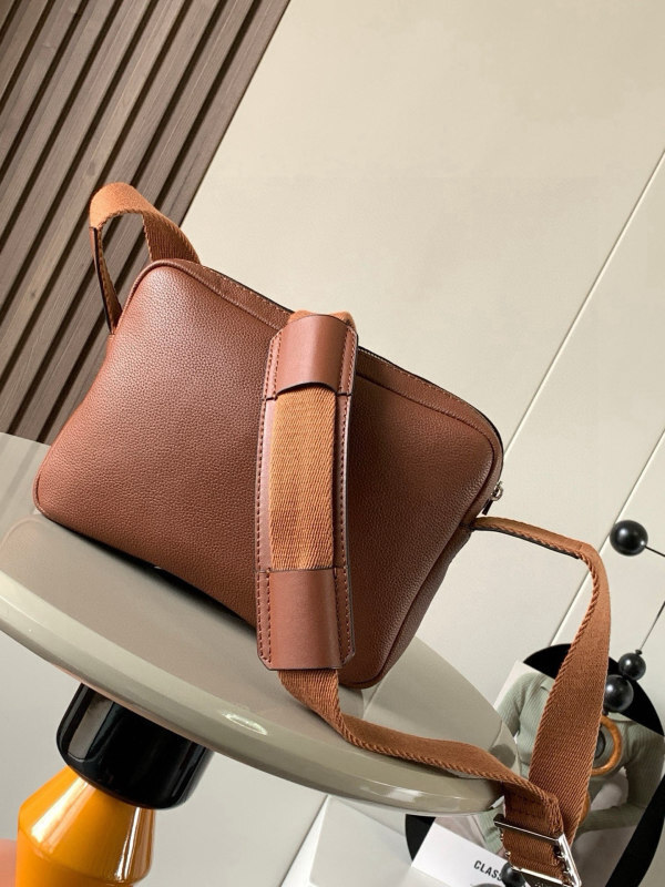 LOEWE 0153
